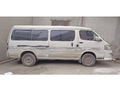 一站式专业搬迁服务 从家庭到企业，全方位解决您的搬运需求